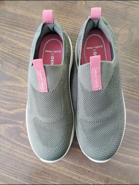 Easy Spirit By Denise Austin Parvin Slip-On Knit Sneakers in Olive 8W